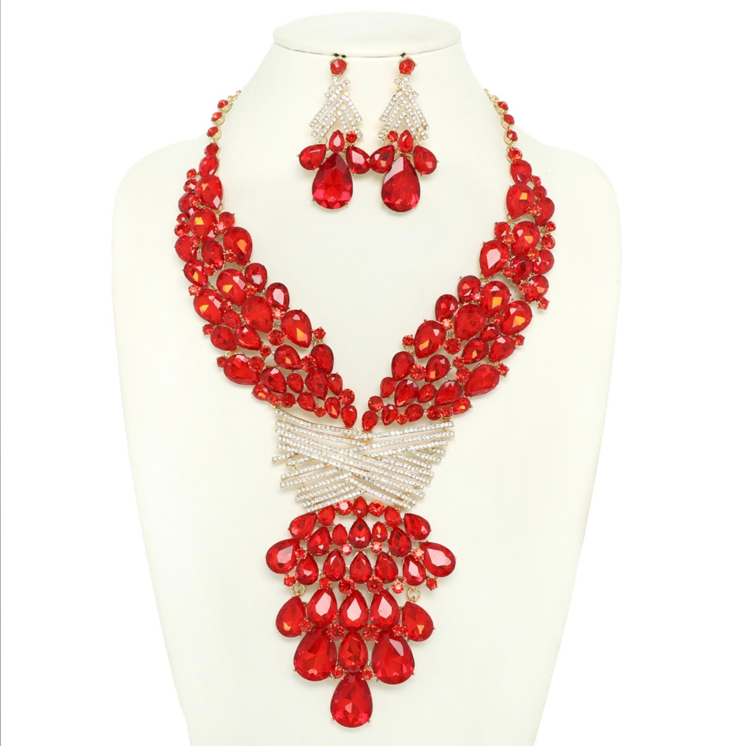 The Grand Entrance Statement Set